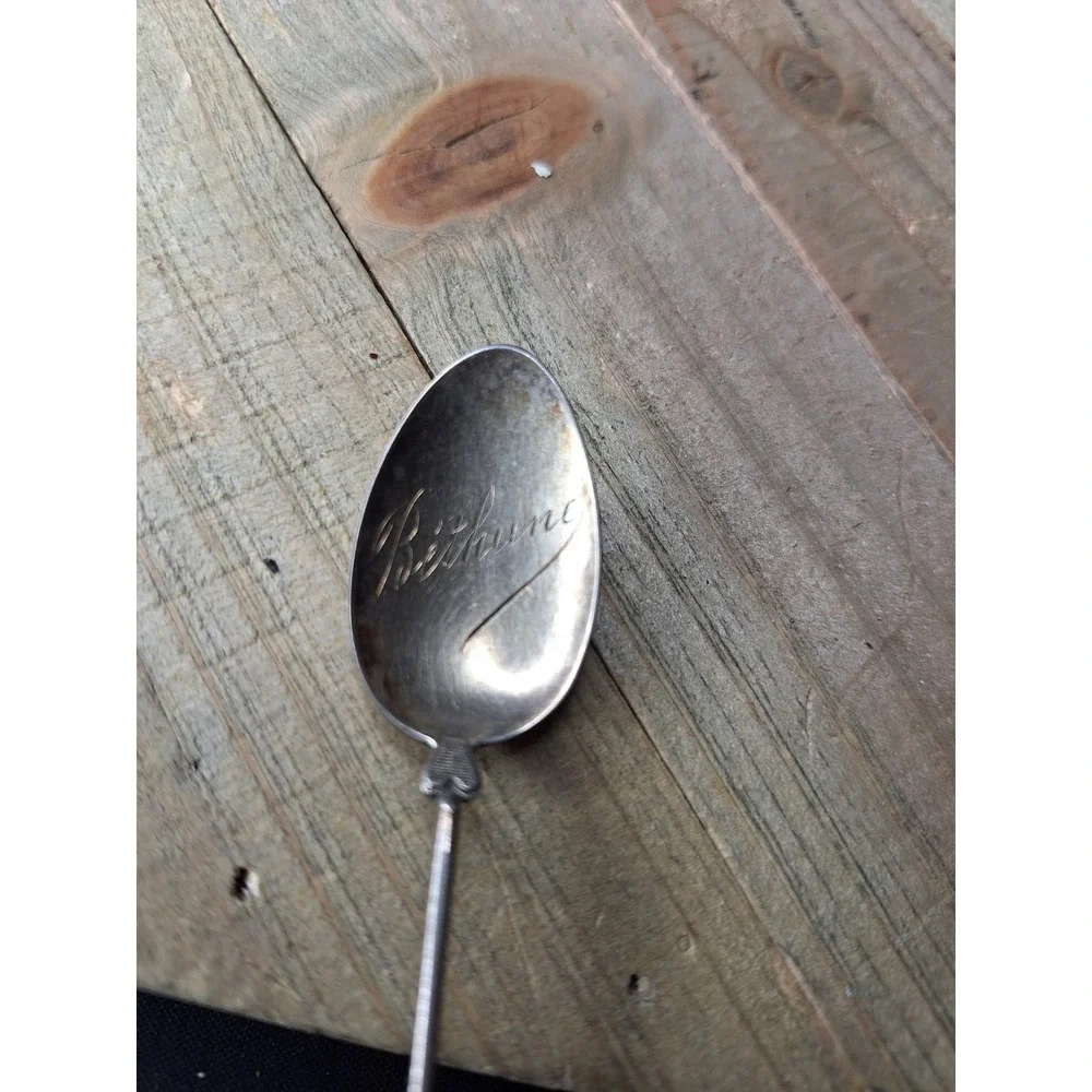 Vintage‎ Bethune Souvenir Spoon Engraved Bowl Crown Finial Silver Tone Collect